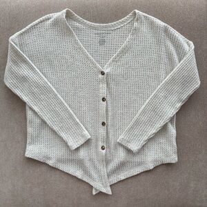 American Eagle V-Neck Sweater